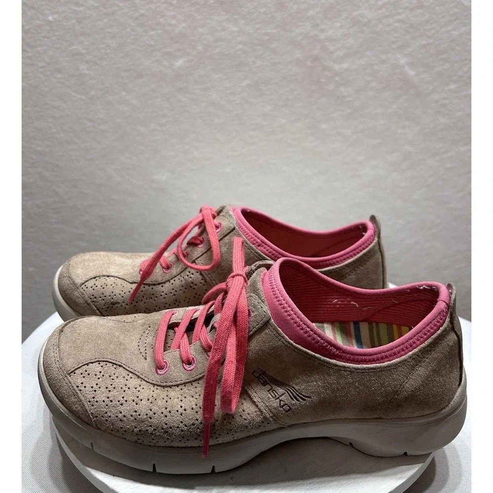 DANSKO Shoes 38/7.5 ELISE SEDONA Suede Lace Up Sneaker Comfort Lightweight Mocha